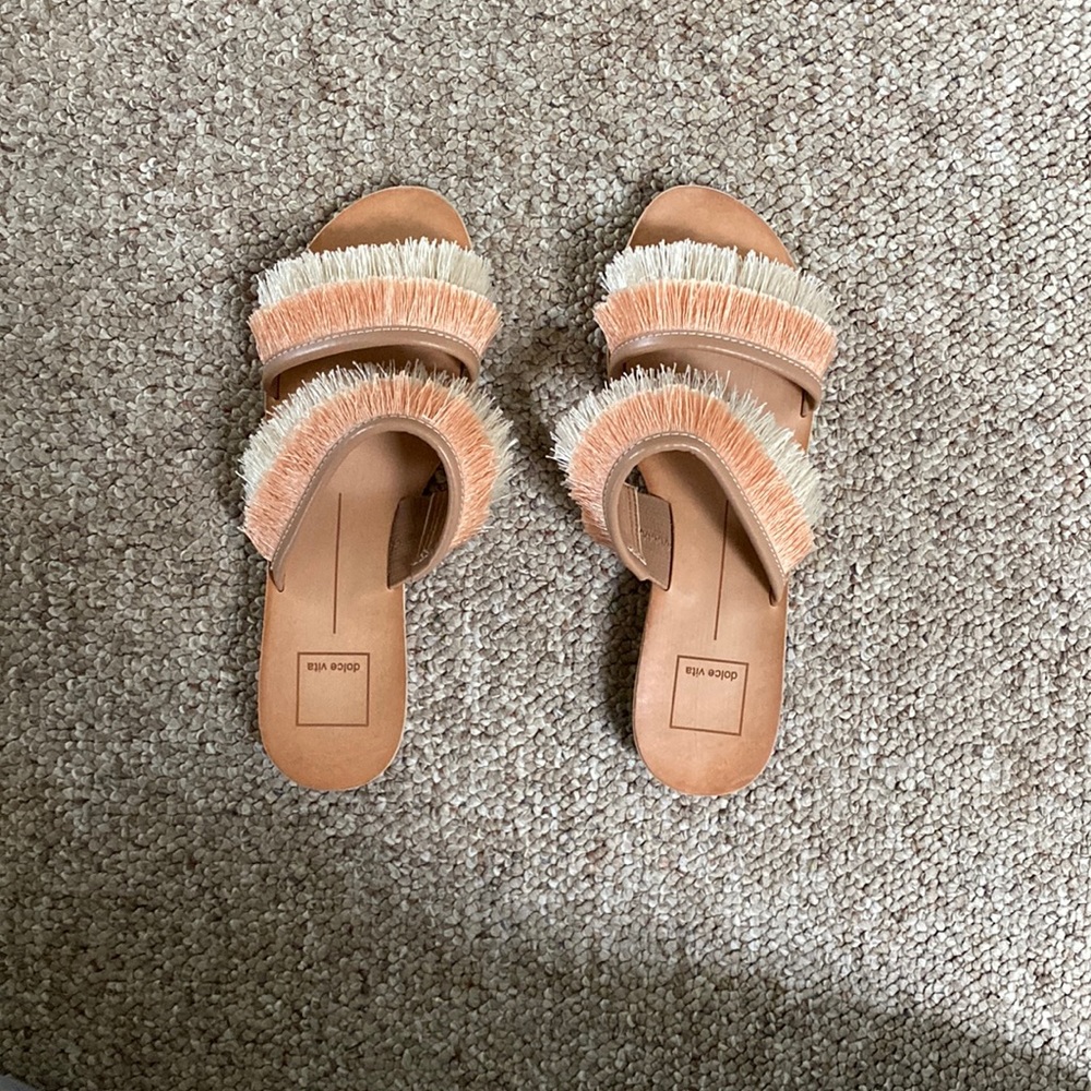 Dolce Vita size 8 sandals